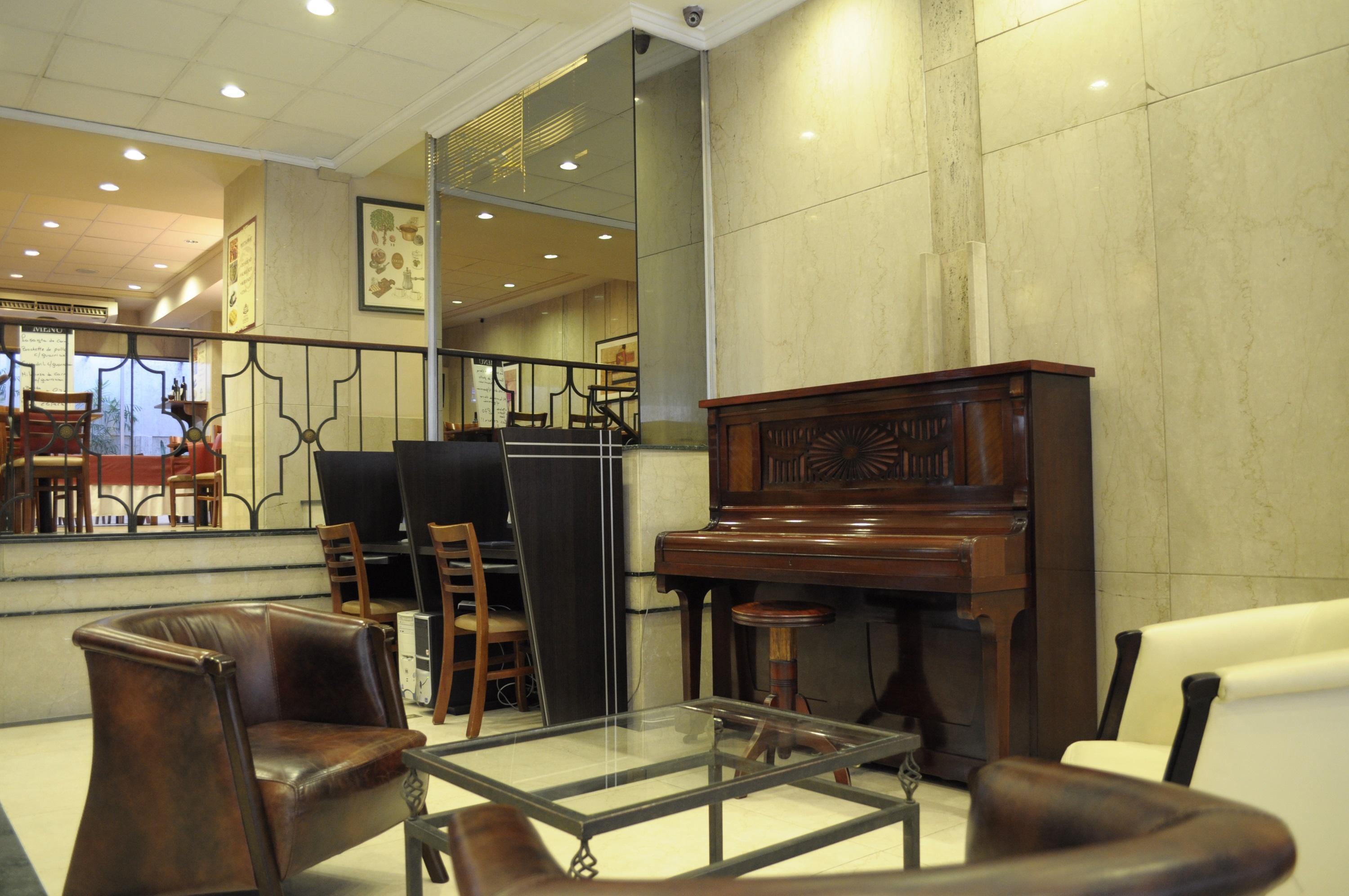 Hotel Europa Монтевидео Экстерьер фото